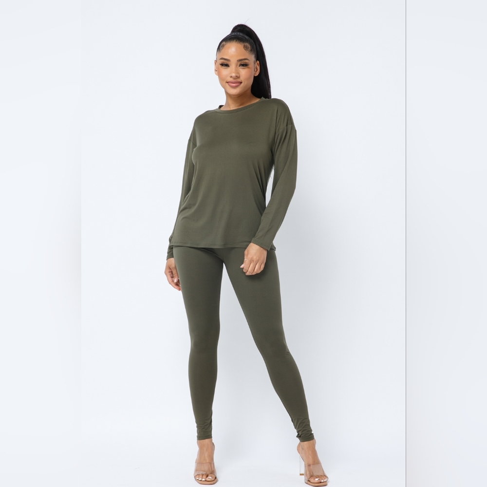 NEW!!! Women's Olive Green Leggings Set